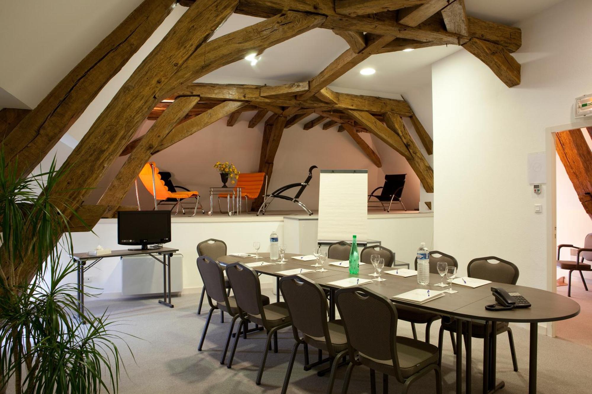 Hotel L'Oree Des Vignes Gilly-les-Citeaux Екстер'єр фото