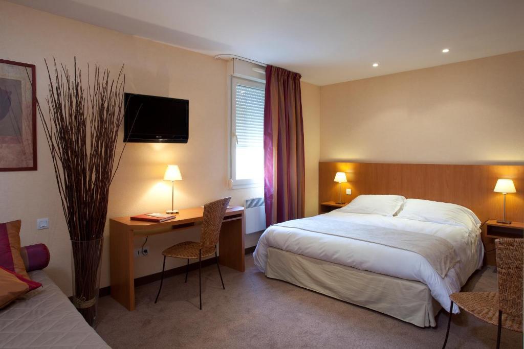 Hotel L'Oree Des Vignes Gilly-les-Citeaux Екстер'єр фото